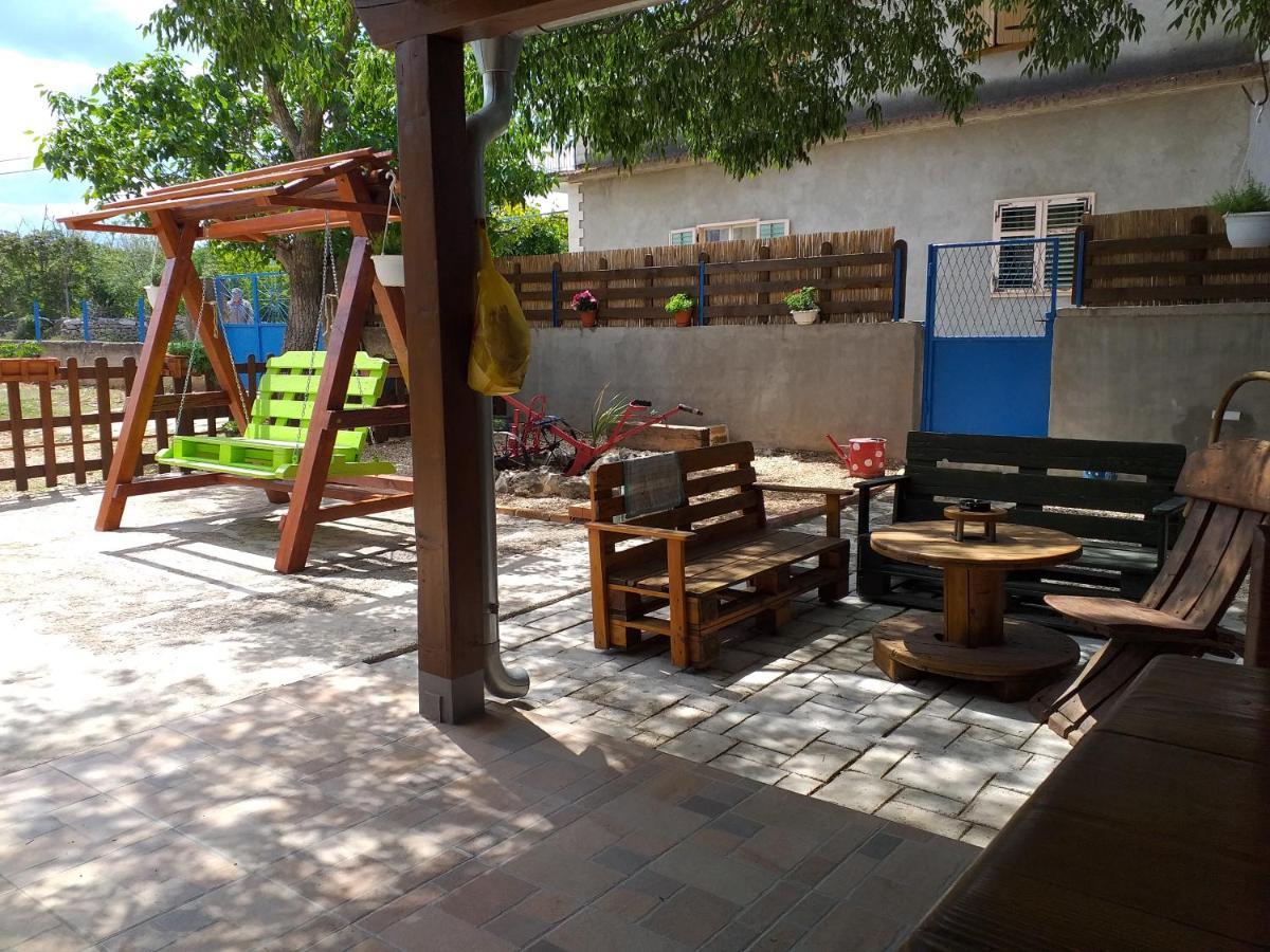 Holiday Home Kulak Konjevrate Exterior foto