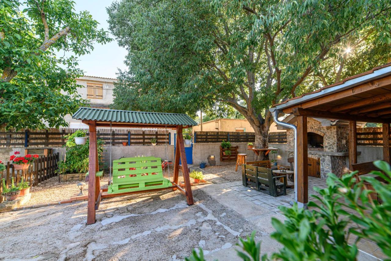 Holiday Home Kulak Konjevrate Exterior foto
