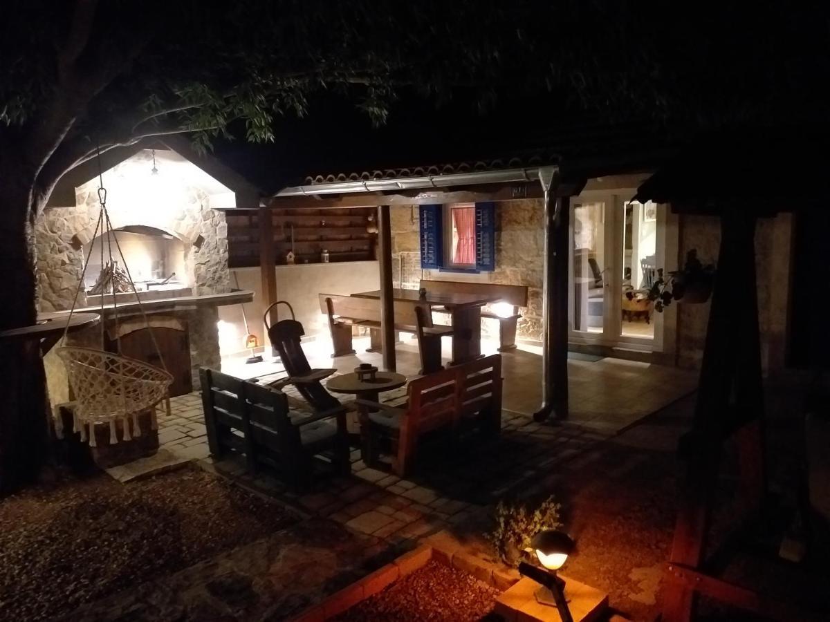 Holiday Home Kulak Konjevrate Exterior foto